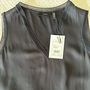 Theory v neck silk like top